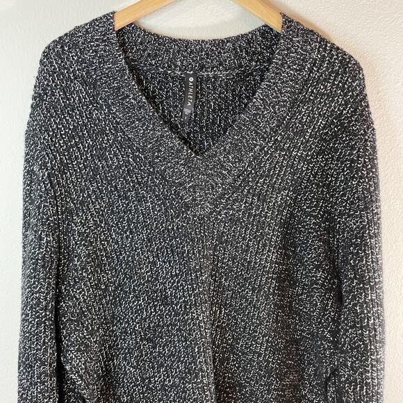 NWT Athleta Women's Shasta V-Neck Sweater Wool Blend Hi Low Black Marl Small New - Picture 5 of 11